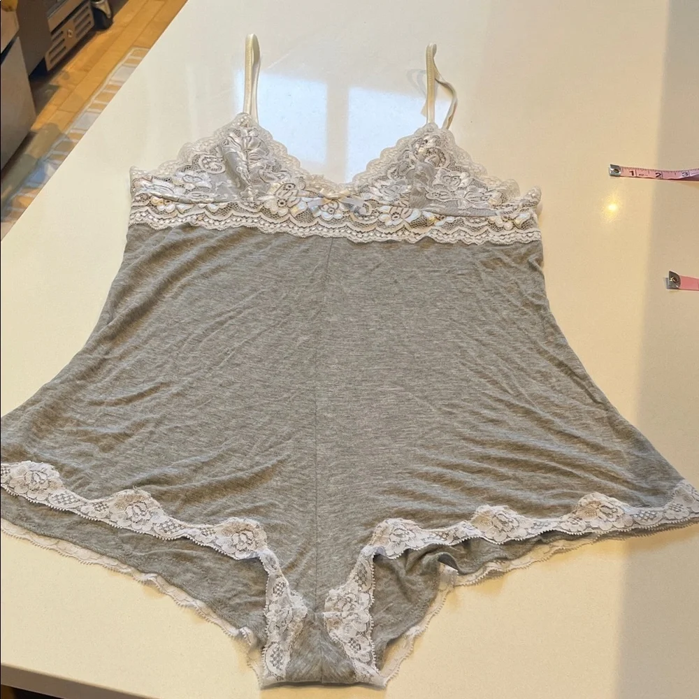 Leg Avenue Seraphina Jersey Romper with Lace Cup and Trim, Chemise. Size L